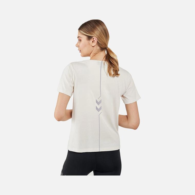 Hummel Sportswear Senan Short-Sleeve Kadın Tişört