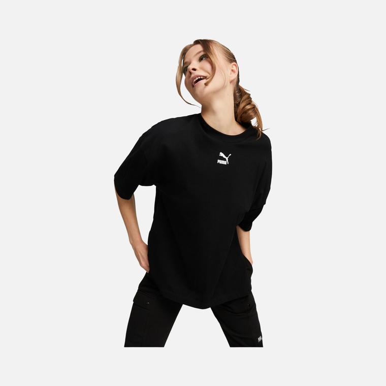 Puma Sportswear Classics Oversized Short-Sleeve Kadın Tişört