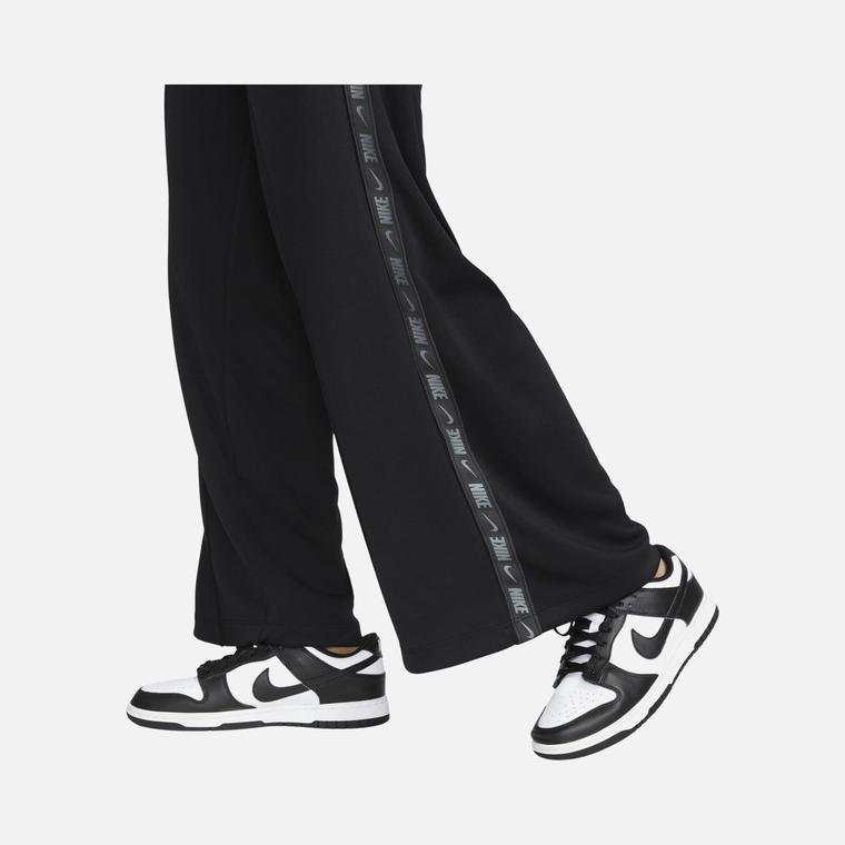 Nike Sportswear Tape Pack Trend High Waisted Kadın Eşofman Altı