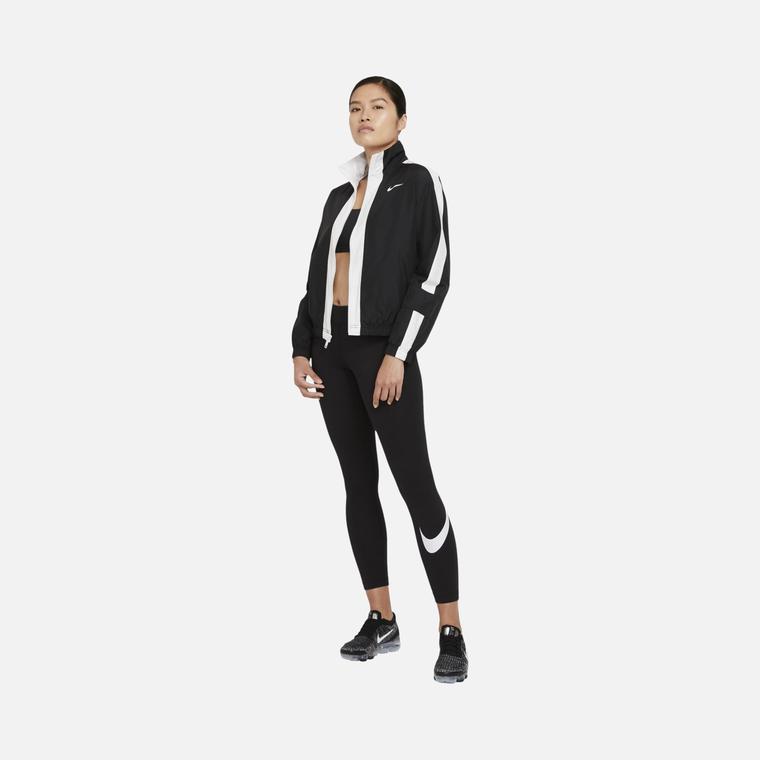 Nike Sportswear Essential Mid-Rise Swoosh Kadın Tayt