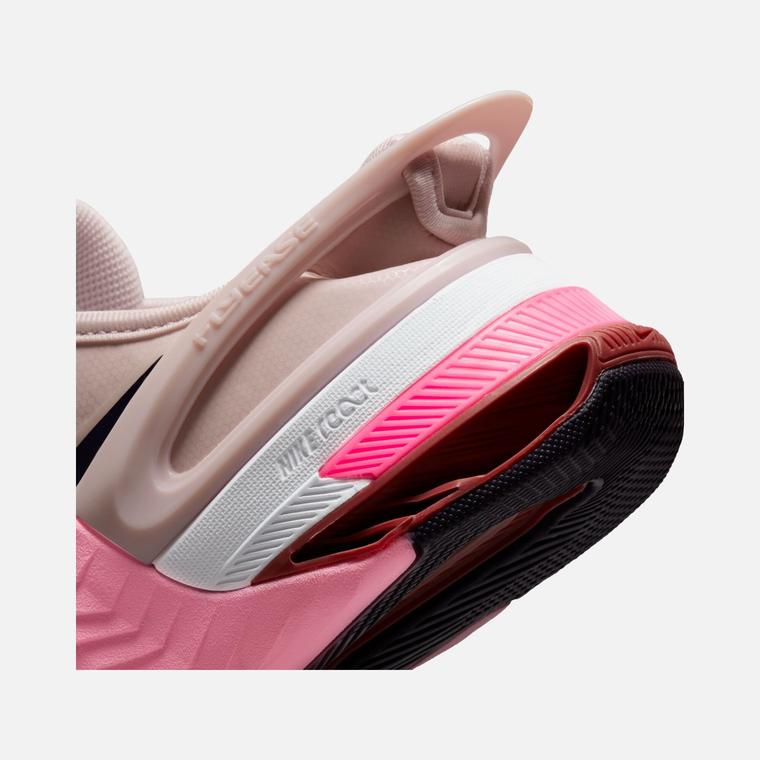 Nike Metcon 8 FlyEase Easy On/Off Training Kadın Spor Ayakkabı