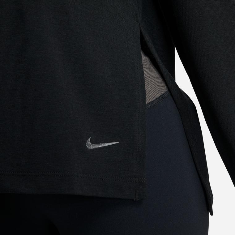Nike Yoga Dri-Fit Long-Sleeve Kadın Tişört