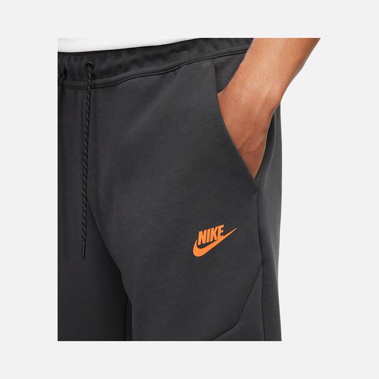 Nike Sportswear Tech Fleece HO22 Erkek Eşofman Altı